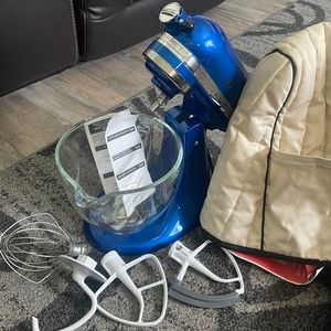 NWOB Deluxe Edition KitchenAid Mixer